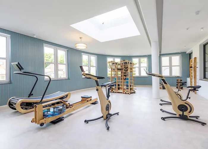 5 Sterne Boddenoase Mit Ostseeblick アパート *