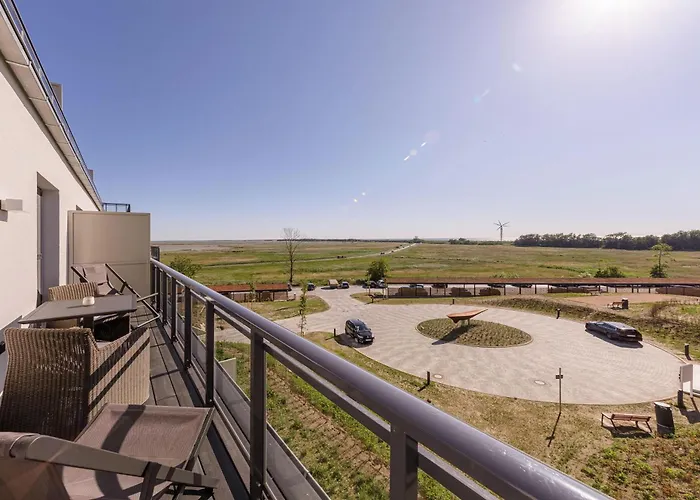 5 Sterne Boddenoase Mit Ostseeblick アパート